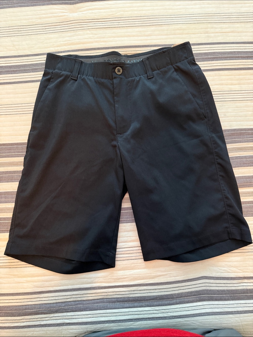 Under Armour Men's Black Flat-Front Athletic Shorts